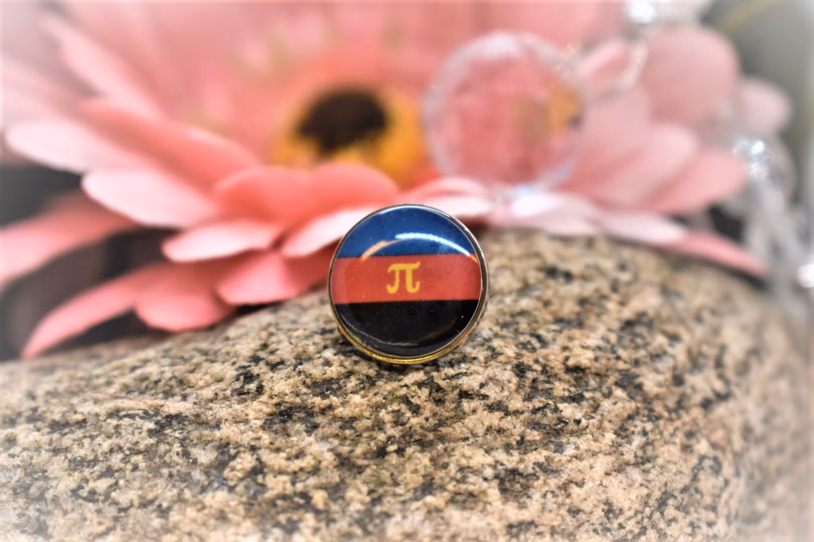 Pin rund POLYAMORÖS