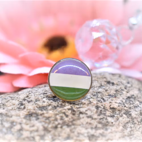 Pin rund GENDERQUEER