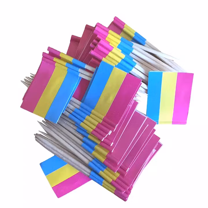 Tårt/cocktailflagga PANSEXUELL