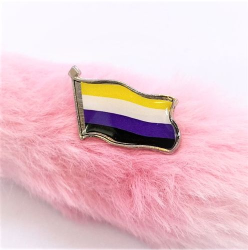 Pin liten flagga ICKEBINÄR