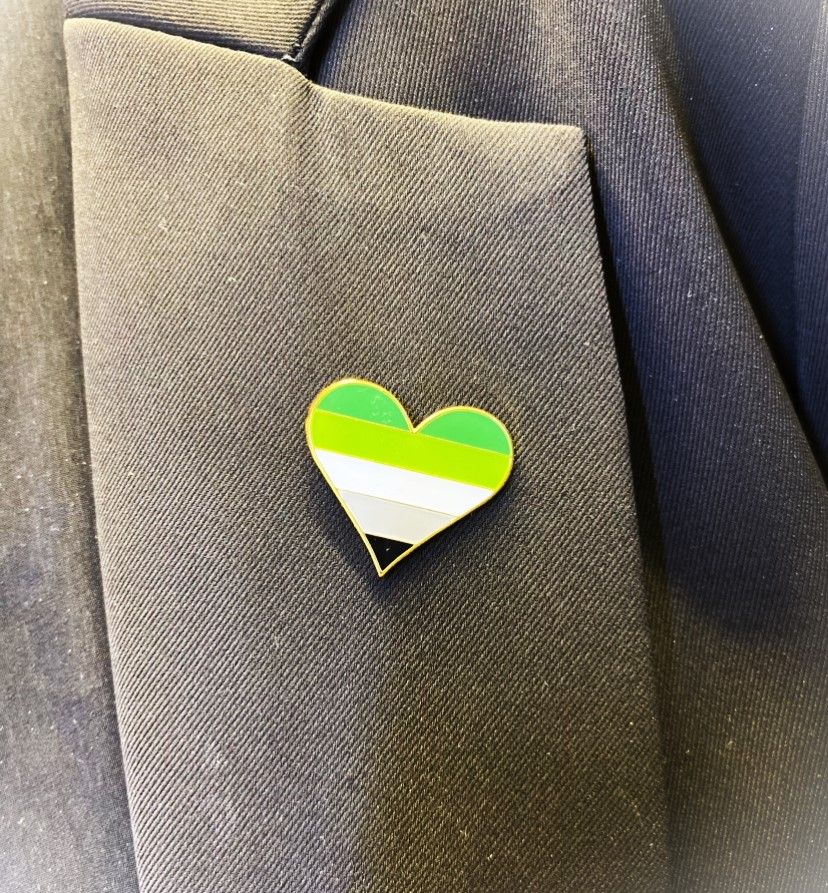 Pin hjärta AROMANTISK