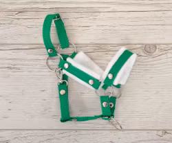 Stor grimma, Hobby Horse, grön med vit päls