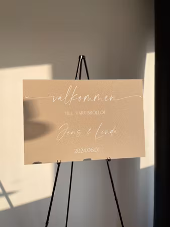 Välkomstskylt - Trä