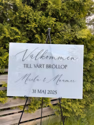 Välkomstskylt - Frostad akryl