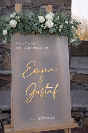 Välkomstskylt - Frostad akryl ”3D”