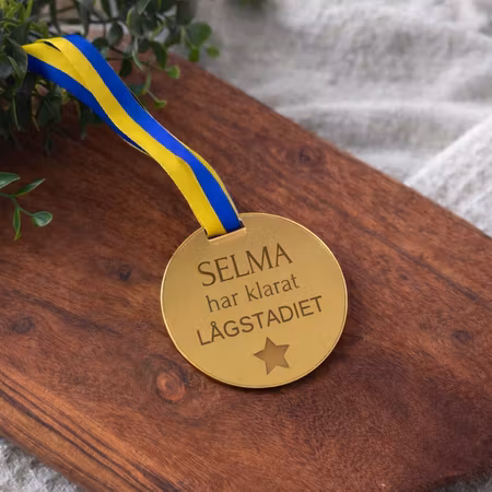 Medalj - Jag har klarat lågstadiet / valfri årskurs