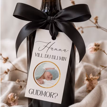 Vill du bli min gudmor? - Flasktag med sidenband