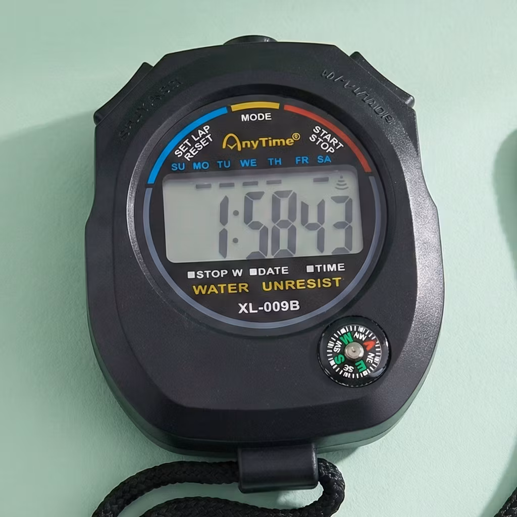 Selkeä sekuntikello treeniin