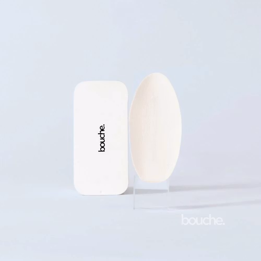 Bouche mouth tape
