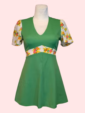 VINTAGE KJOLE STR.36