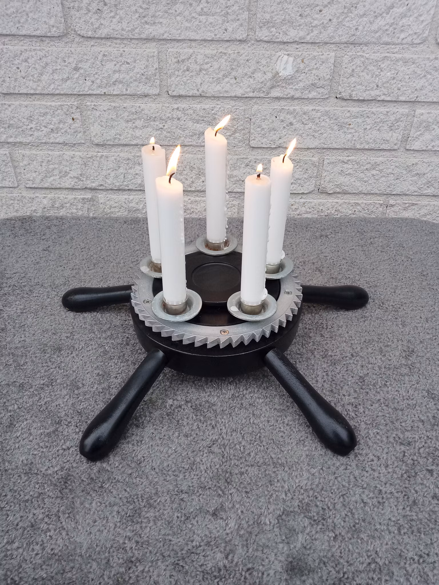 Ljusstake 'Hjulius'