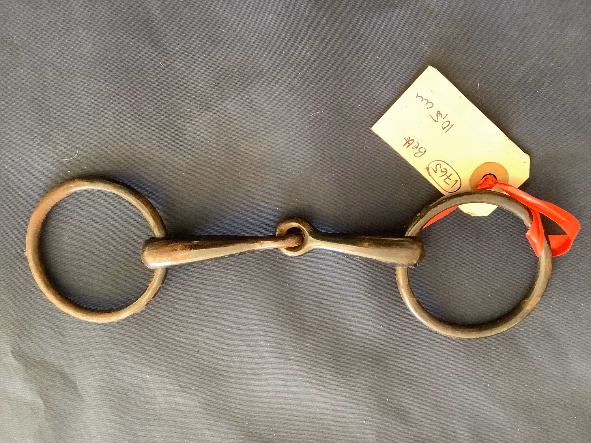 Bett,sweet iron,lite ”rost”fläckar,10,5 cm