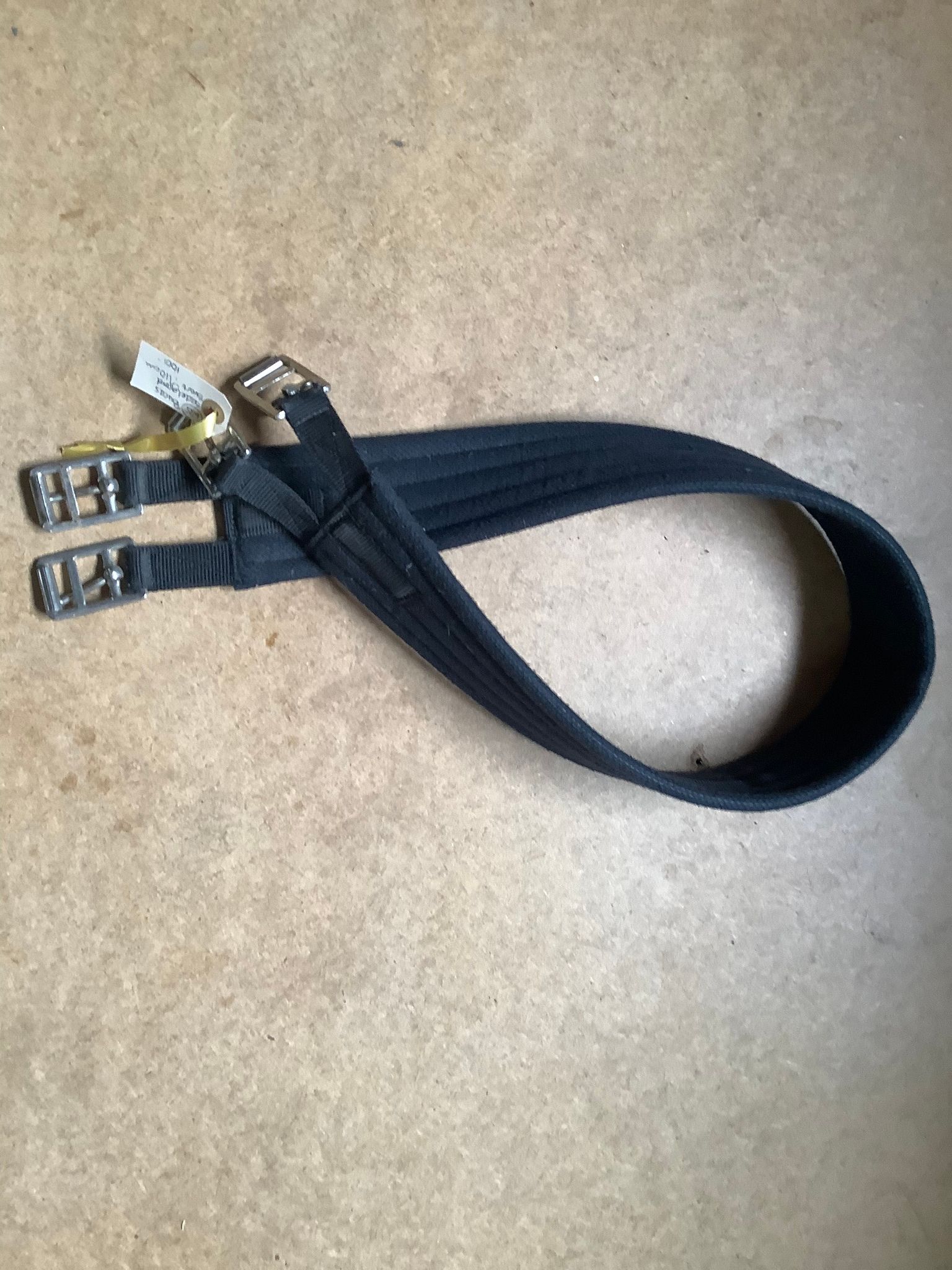 Bucas sadelgjord svart 110 cm,