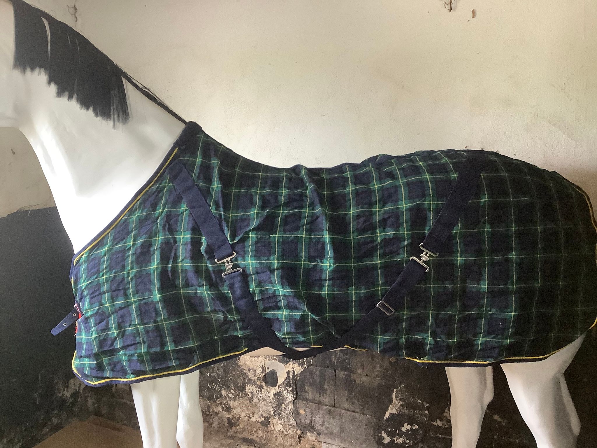 Täcke rutigt 125 cm