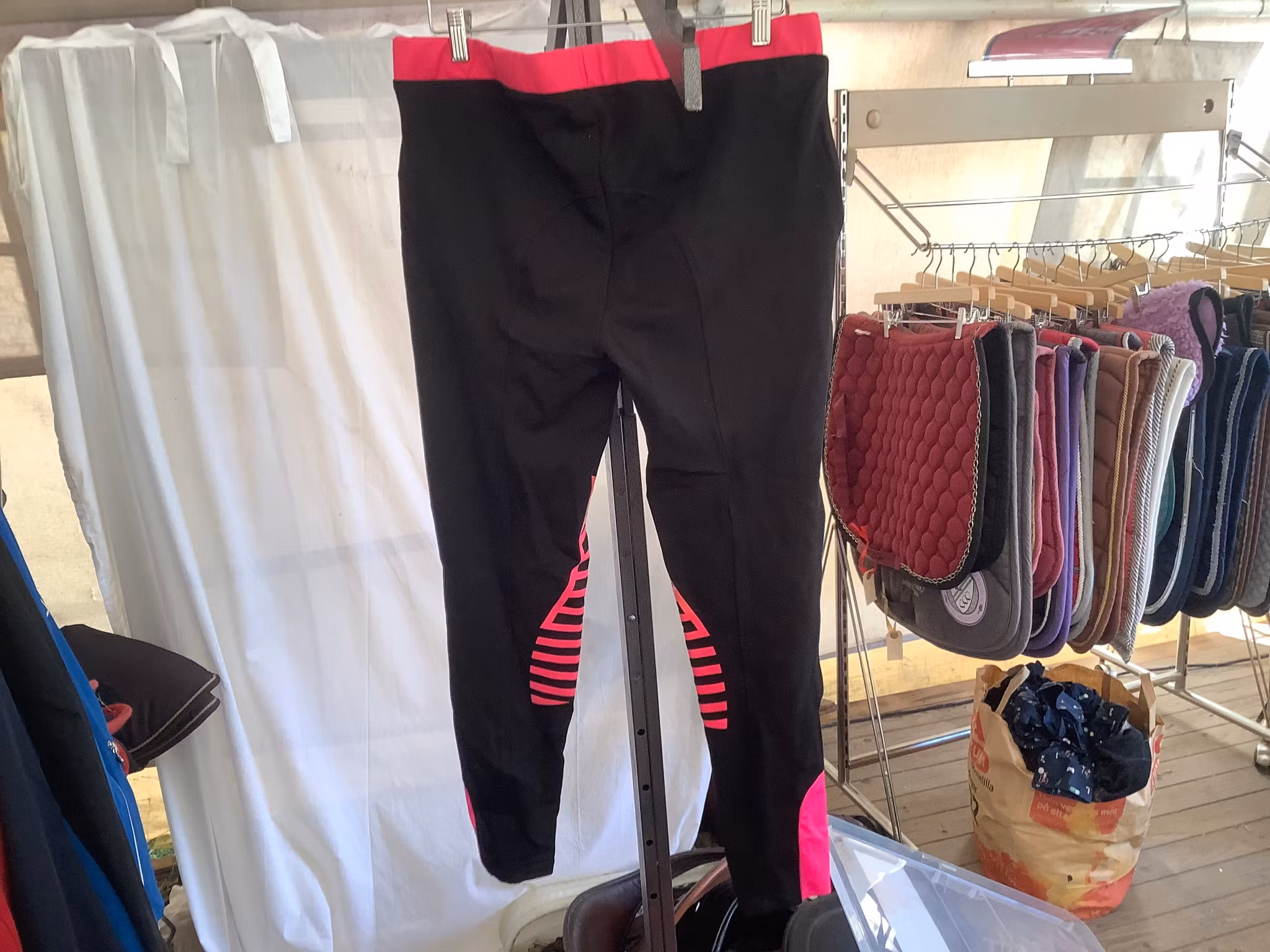 Starlight svart/rosa tights, stl 46,nya