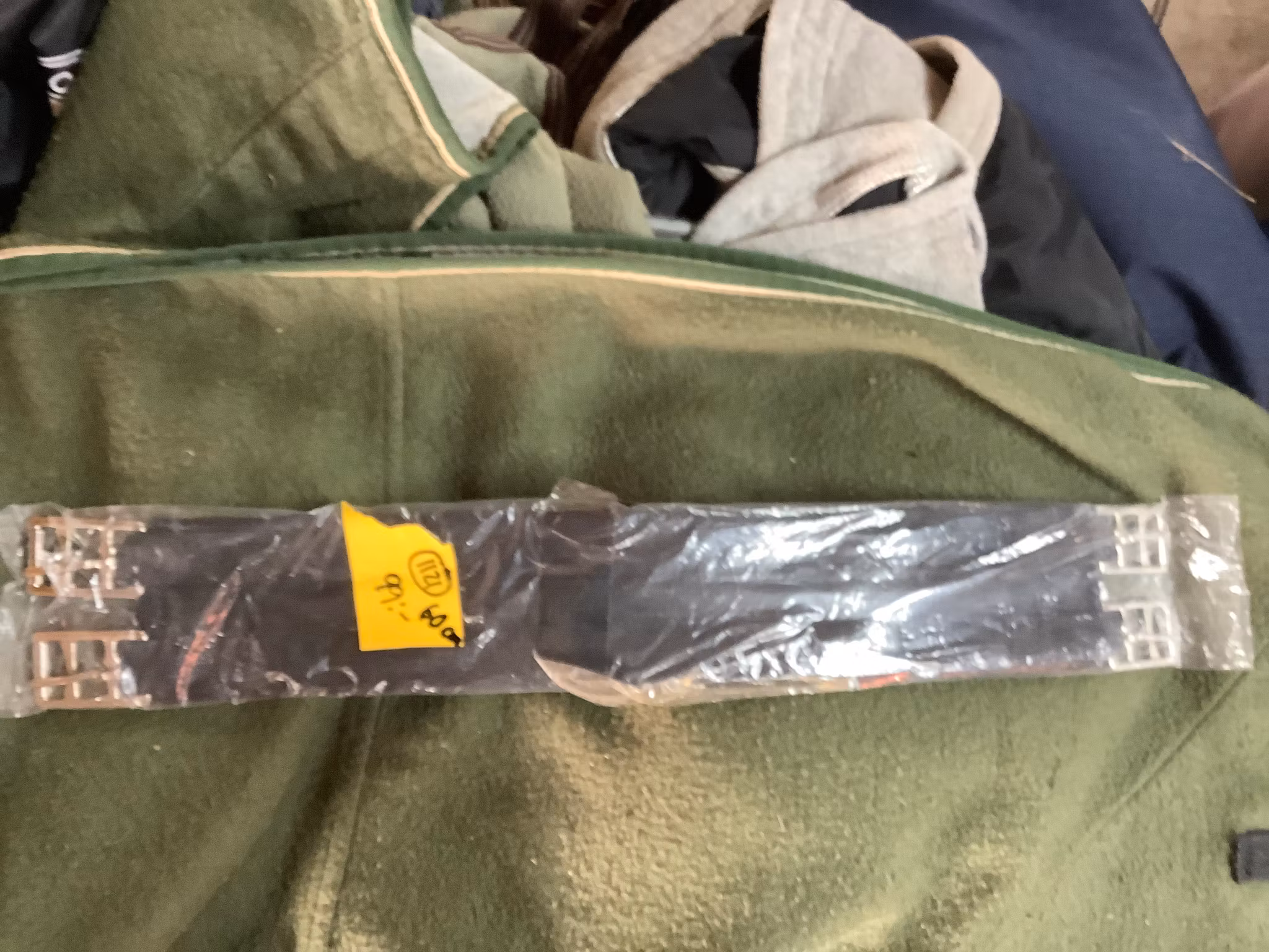 Sadelgjord svart syntet,60 cm,ny