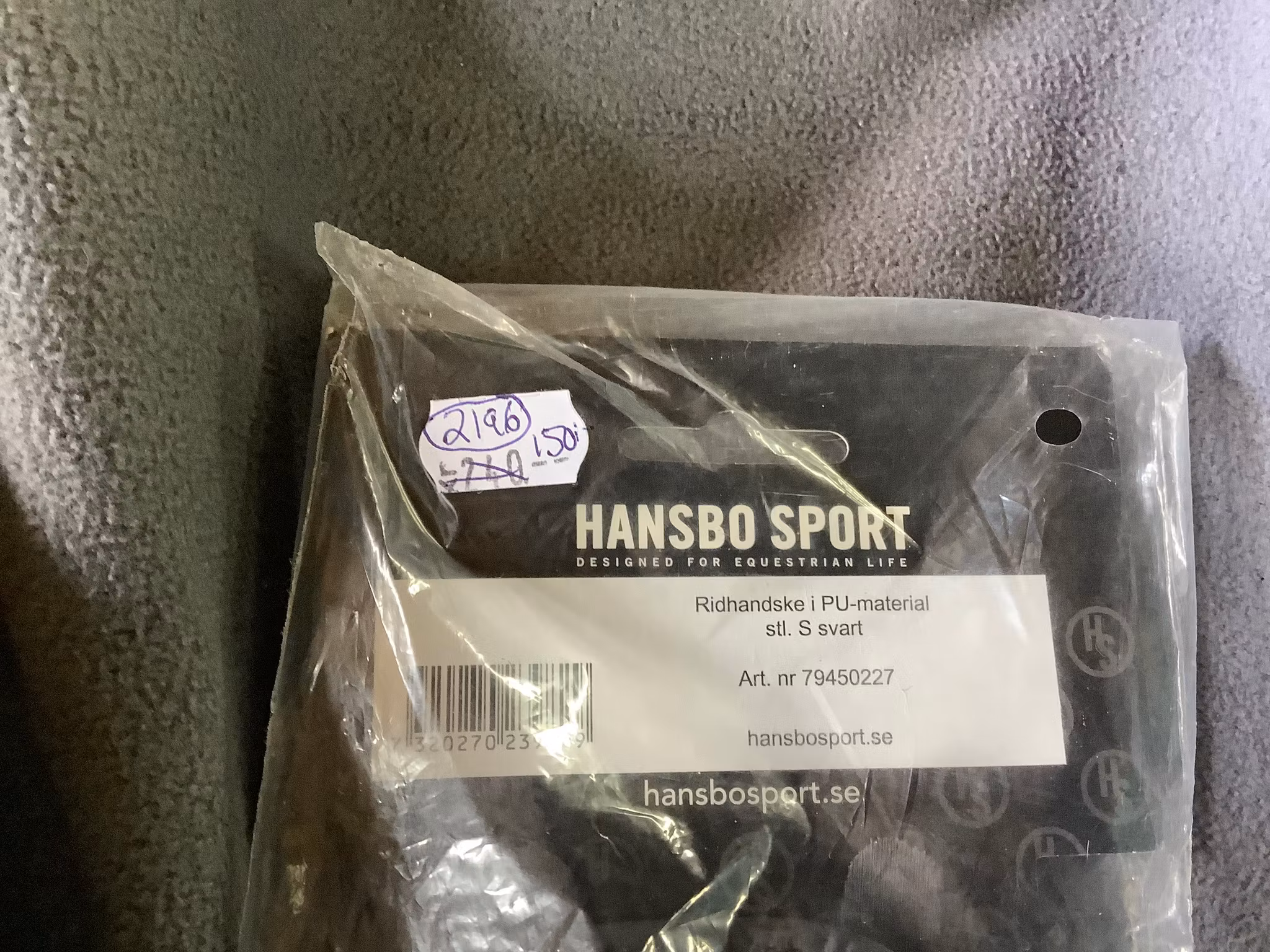 Hansbo ridvantar,svarta,s,nya