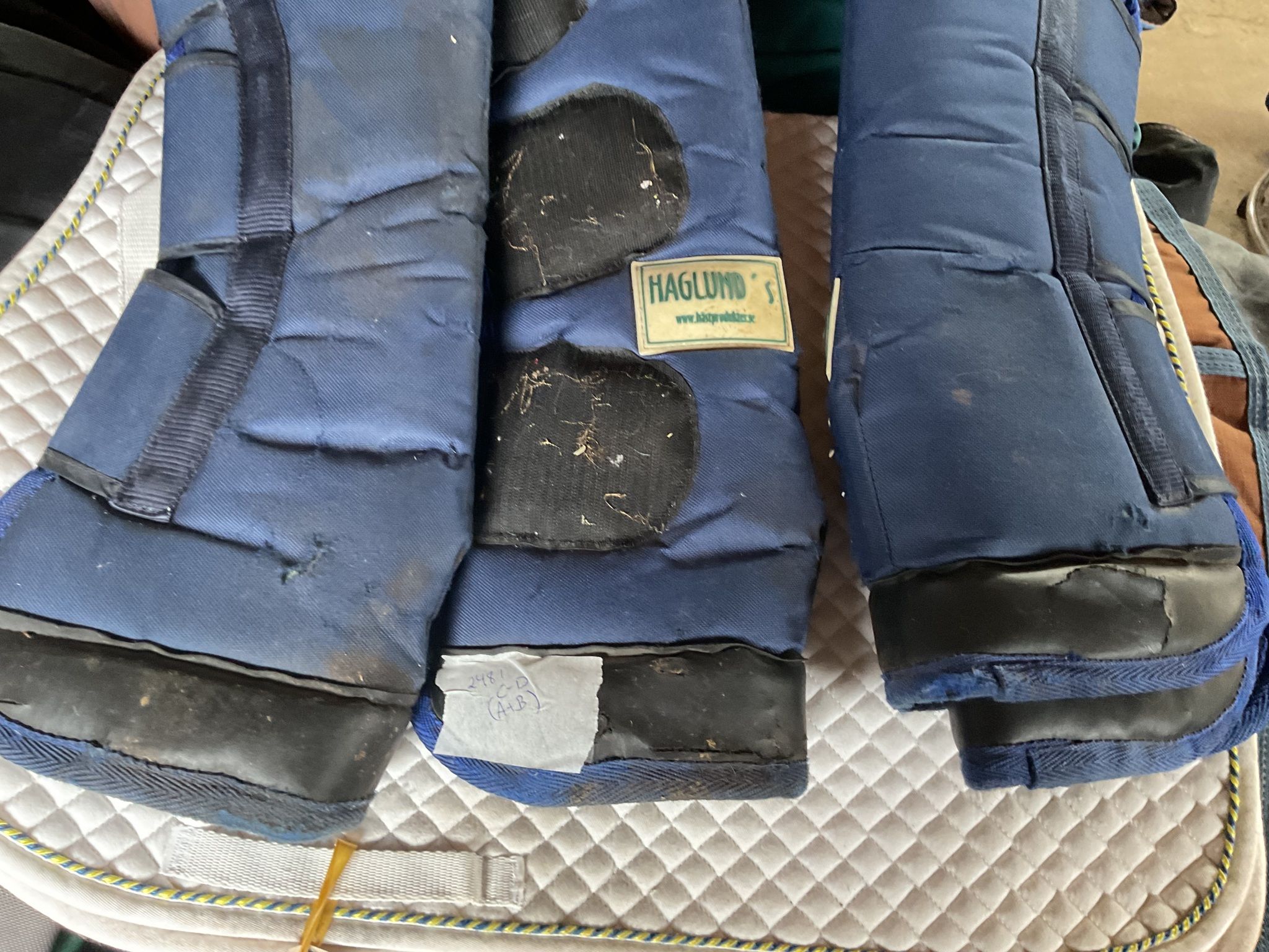 Transportskydd, haglunds,blåa,4-pack,lite slitna,a-d