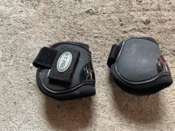 BT-pro,bakbensskydd,svarta,p