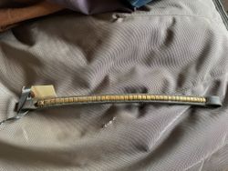 Pannband svart, klimker, guld, 37 cm