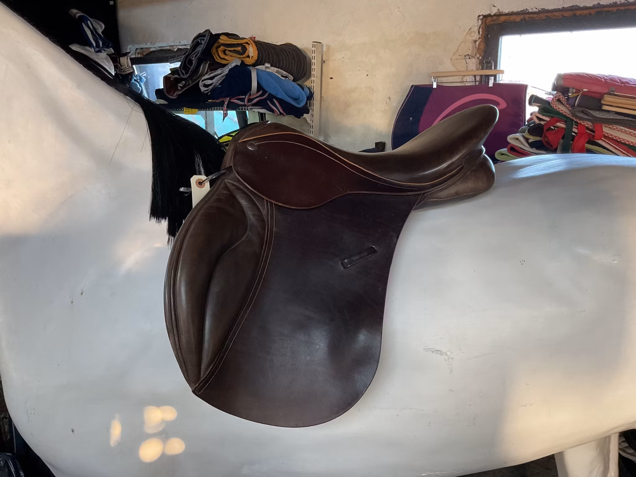 Hubert AR sadel, 17,5”, M,brun