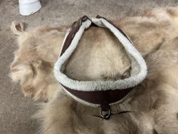 Sadelgjord med fluff, brun, 130 cm
