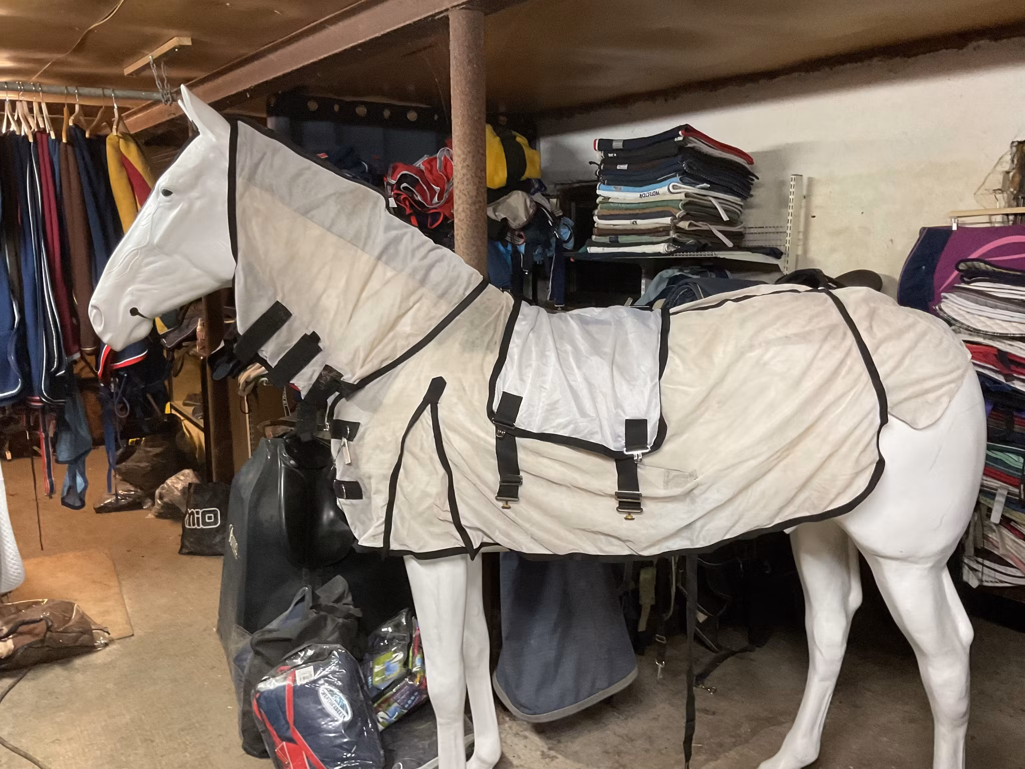 Horse power flugtäcke med hals, magplattan av-går att sy fast, 105 cm