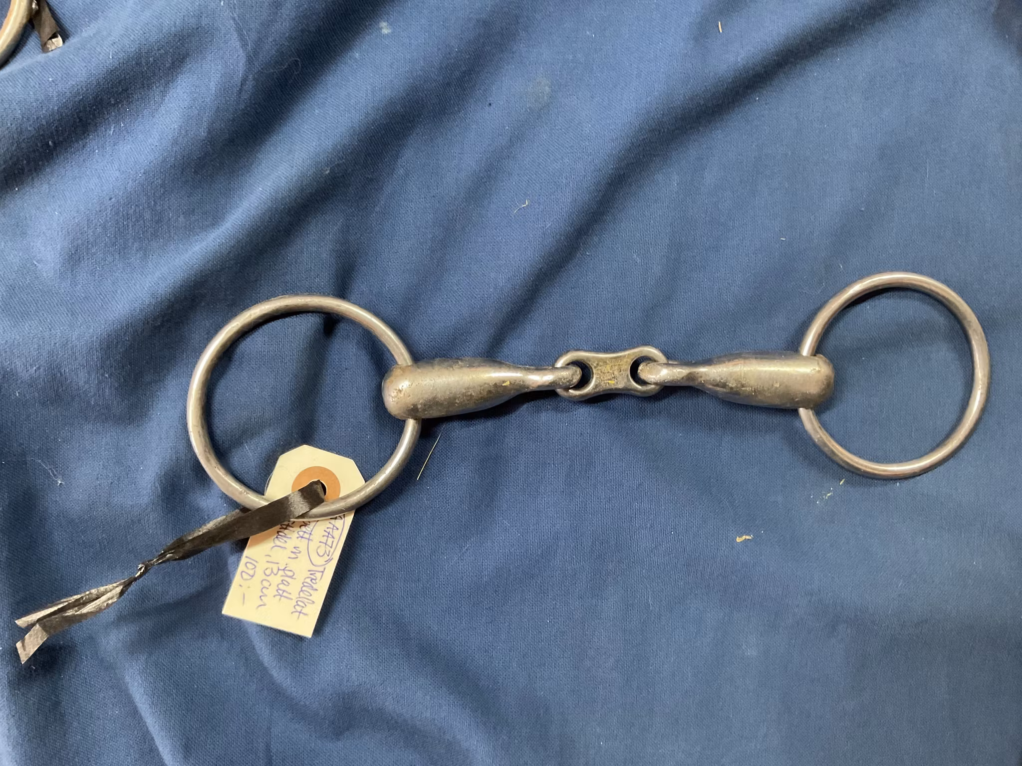 Tredelat bett med platt mittdel, 13 cm