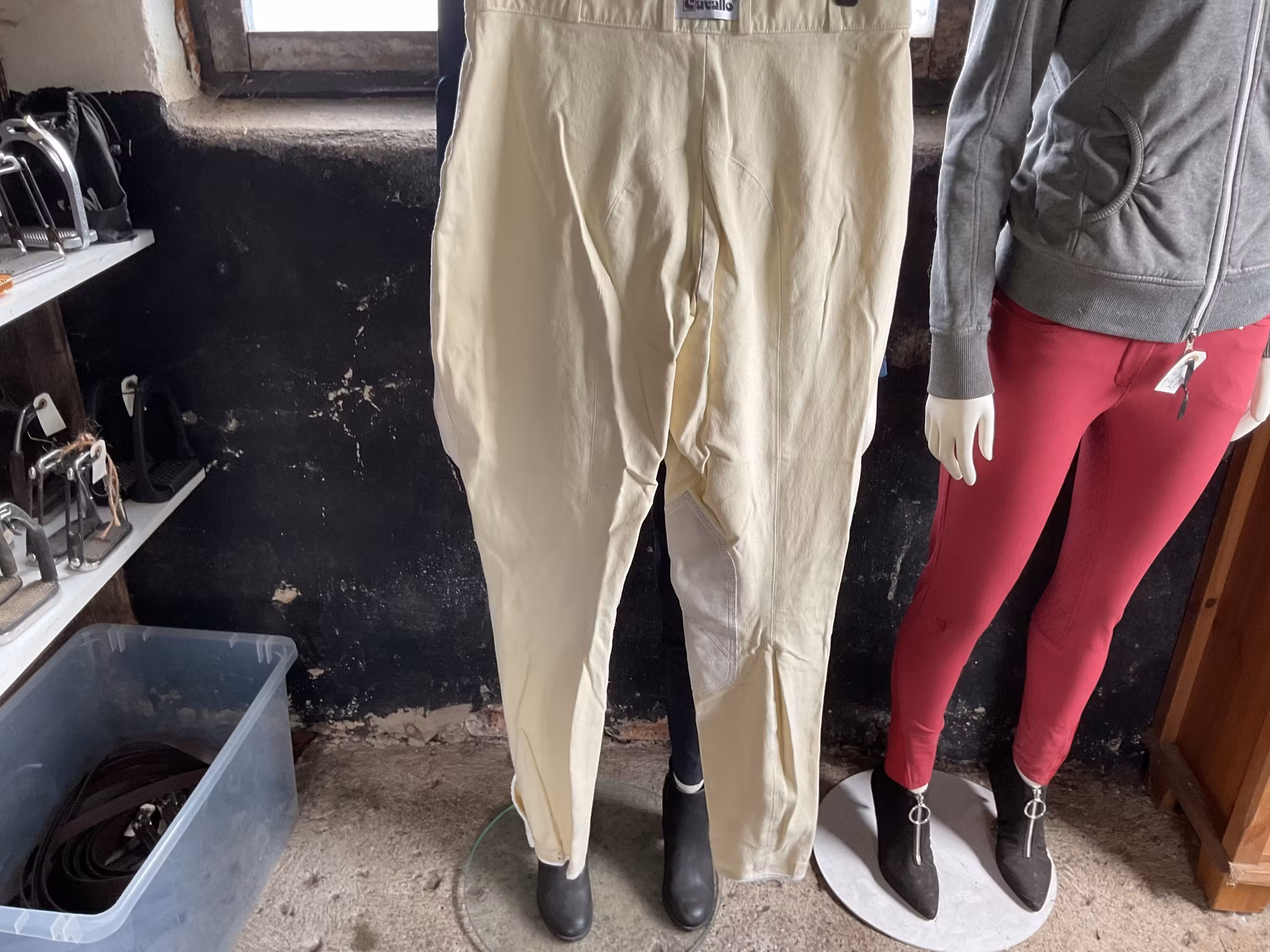 Cavallo knäskodda ridbyxor, gula, ital 50L