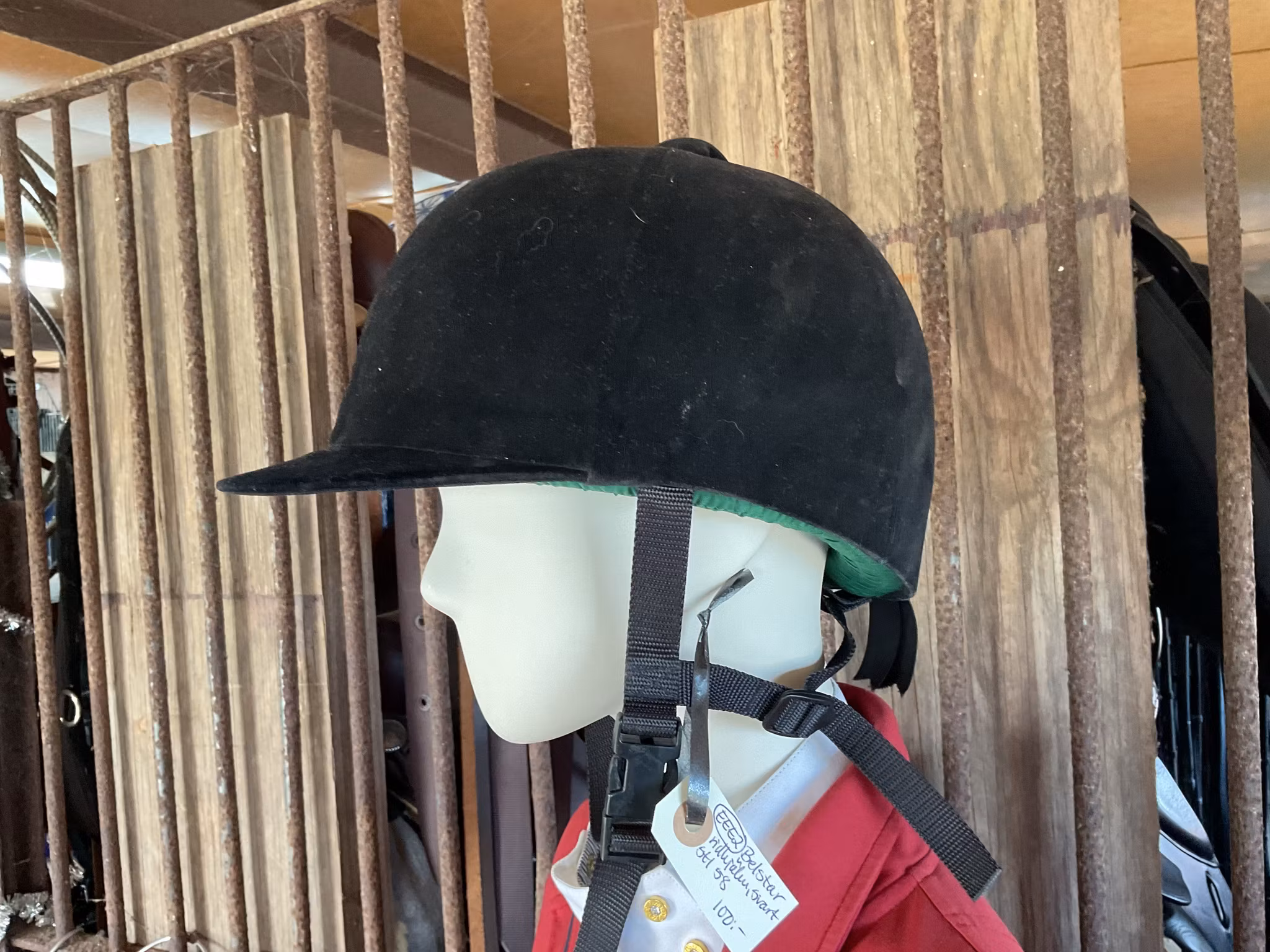 Belstar ridhjälm,svart,stl 58