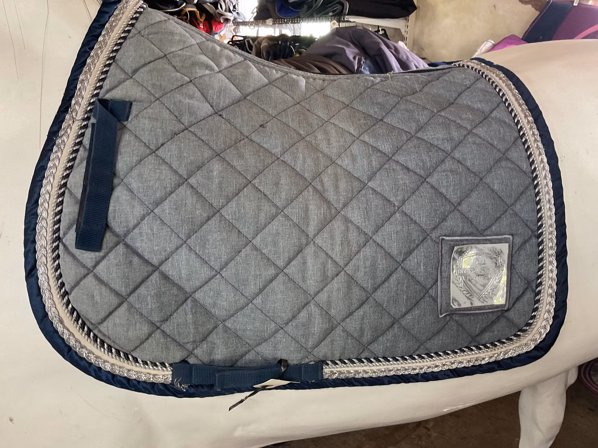 Horse comfort schabrak,grått med bling,f