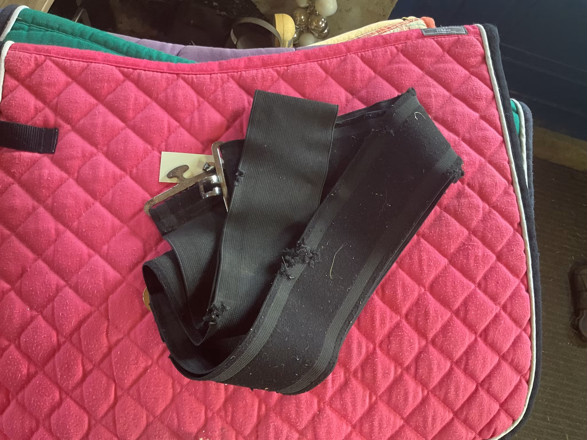 Täckesgjord,svart,sliten