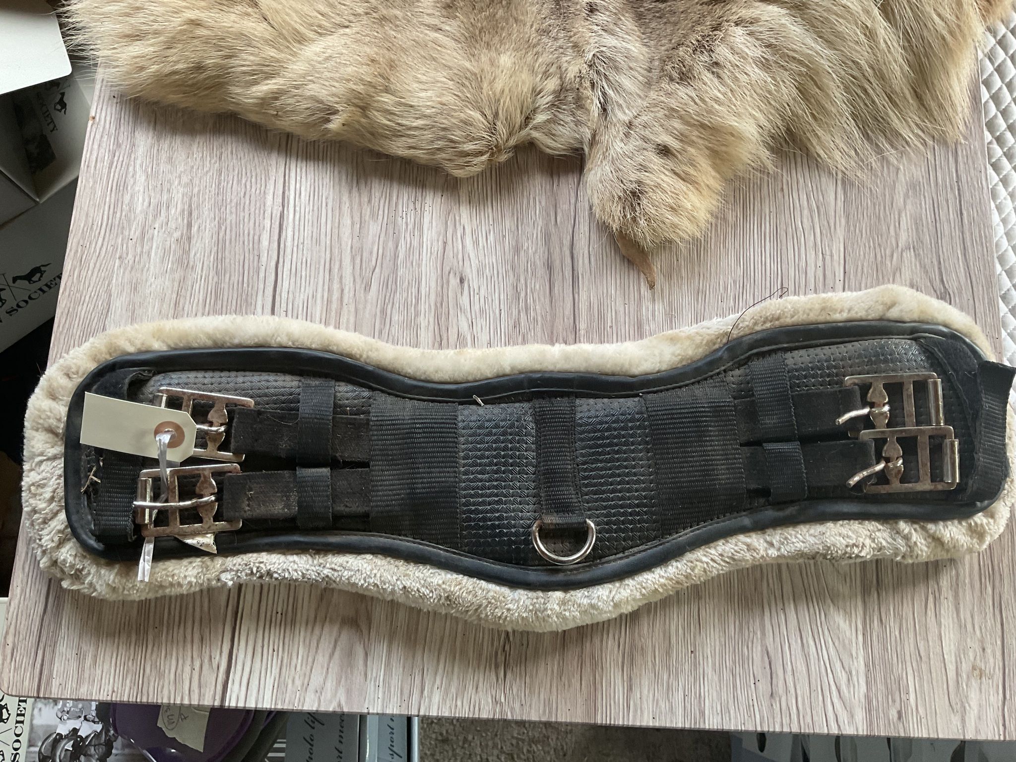 Sadelgjord  med ludd, 45 cm