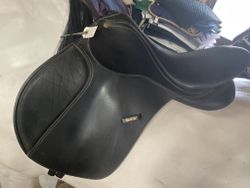 Wintec hopp/ar sadel,svart,blått järn sitter i, 17”