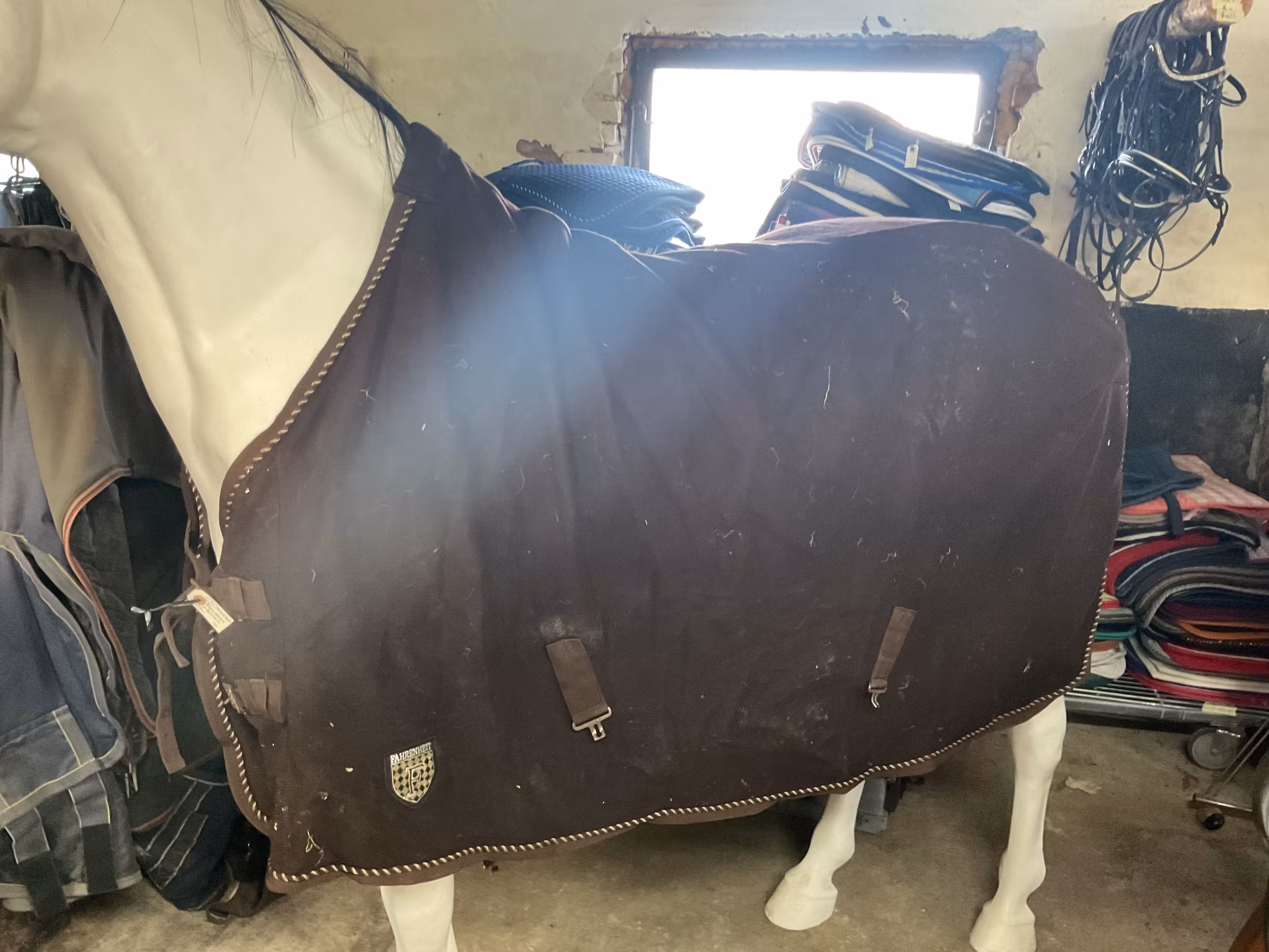 Fahrenheit fleecetäcke med fast hals,brunt, 135 cm