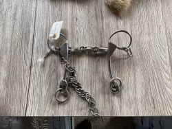 Tredelat bett med skänklar,10 cm