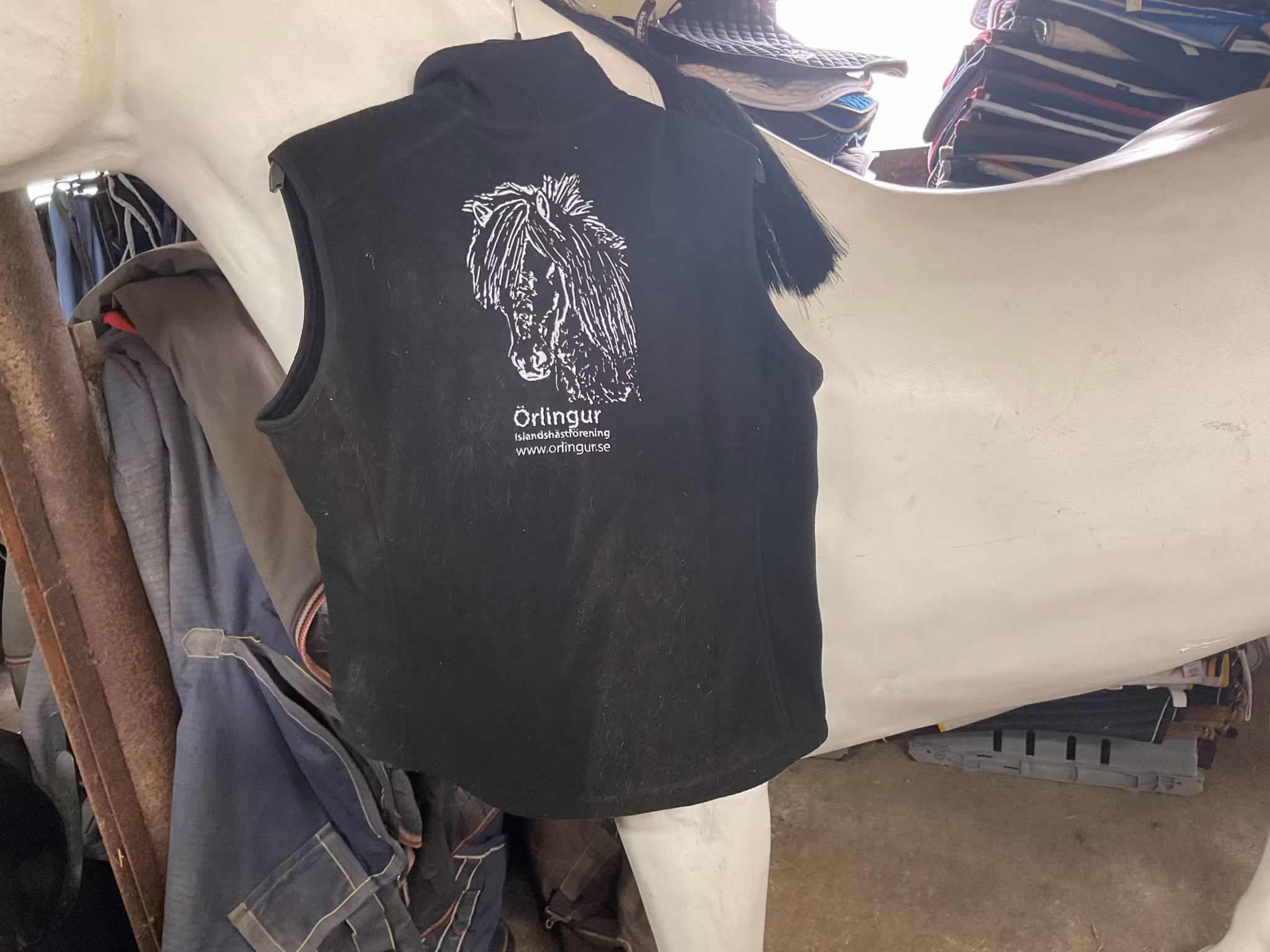 Väst fleece,svart,ny, L/40