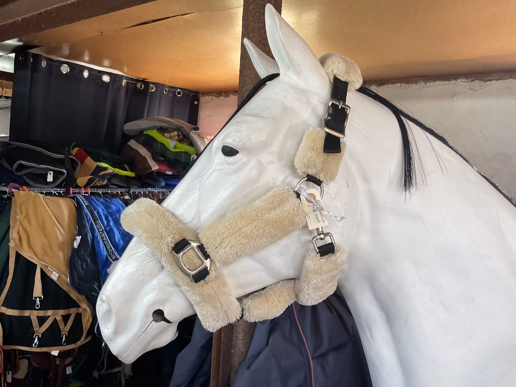 Grimma fluff,svart,f