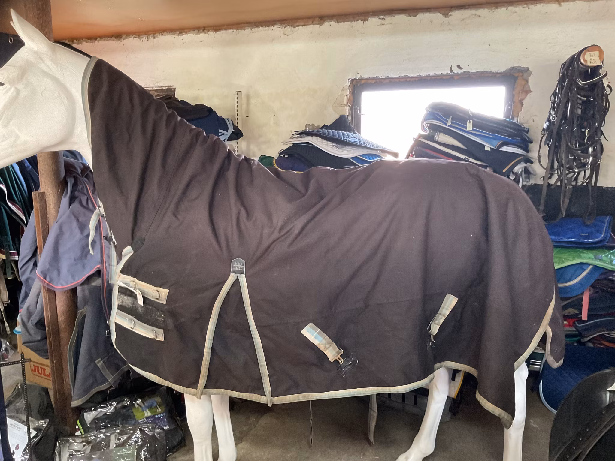 Vintertäcke brunt med fast hals,155 cm, ca 350 gr