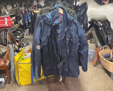 Mountain horse jacka,höstjacka,L,blå,hål insidan nacken och armhålan