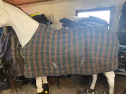 Rambo täcke,130 cm, otvättat,250 gr