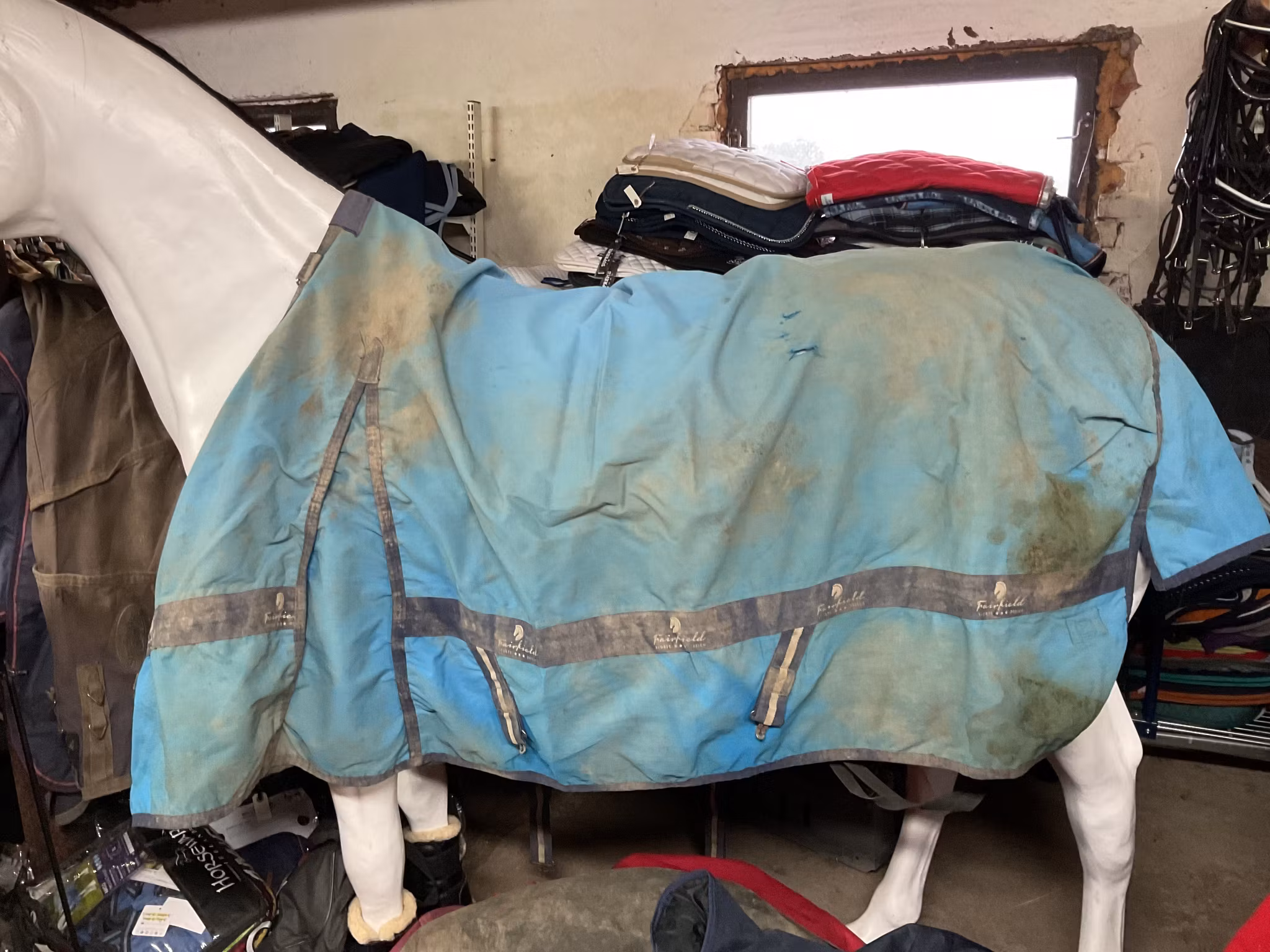 Fairfield täcke,50 gr,145 cm, två hål, otvättat