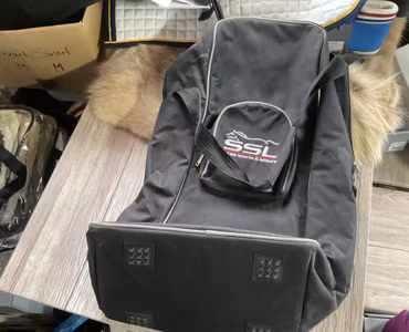 Shires stövelväska svart