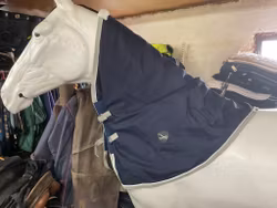Topline,halstäcke,blått,L,200 gr,nytt