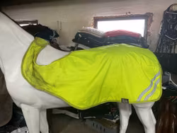 Shires reflexridtäcke,fleece insidan,110 cm