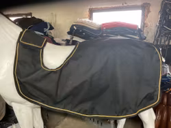 Ridtäcke,svart,fleece insidan,cob