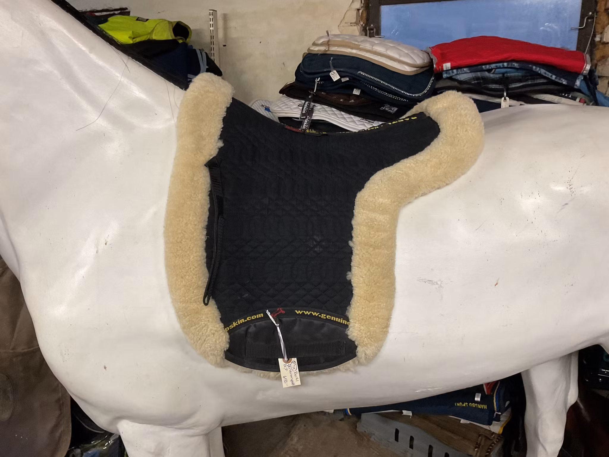 Bartl fårskinnspadd,dressyr,f