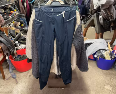 Ridbyxor lätt fodrade,blåa,fullgrip,stl 38