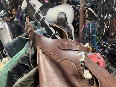 Chaps,bruna,läder,blixtlåsen är 80 cm