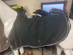 Fahrenheit fleecetäcke,svart, 105 cm